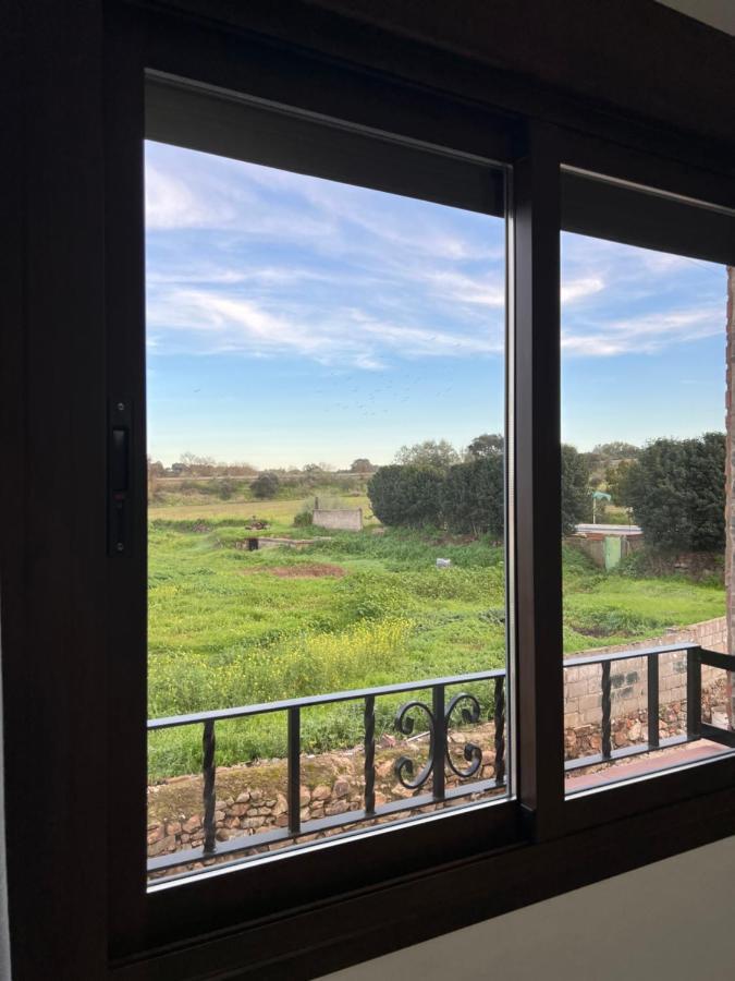 Casa Rural "El Canuelo" Aljucén Екстериор снимка